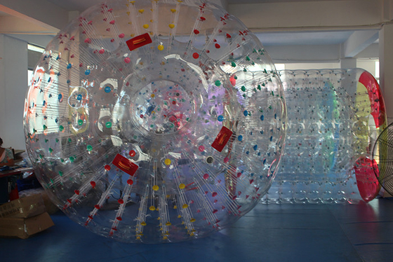 China Bola inflável impermeável de Zorb do ser humano do parque de diversões/bola rolamento da água fornecedor