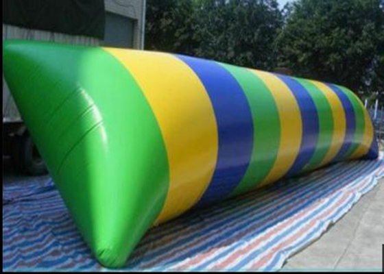 China Gota inflável maravilhosa do lançamento do salto/água da gota do Aqua com multi cores fornecedor