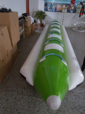 China Jogos da água um barco inflável dos peixes de vôo do barco de banana dos tubos fornecedor