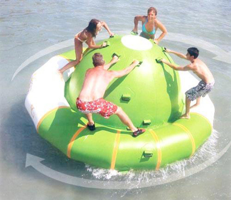 China Barco inflável louco do disco do UFO da categoria comercial para o jogo da água fornecedor