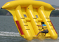 Barco inflável amarelo dos peixes de vôo para o tubo do jogo da água do parque de diversões fornecedor