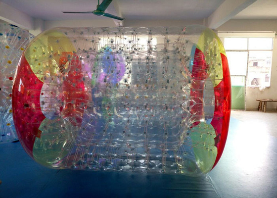 China bola inflável de Zorb do rolo da água de 0,7 milímetros TPU, brinquedos infláveis para piscinas fornecedor